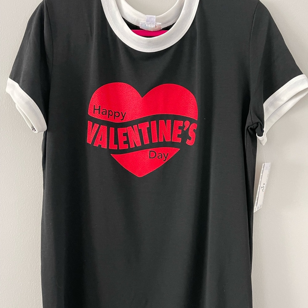 BNWT Valentine's LuLaRoe Liv